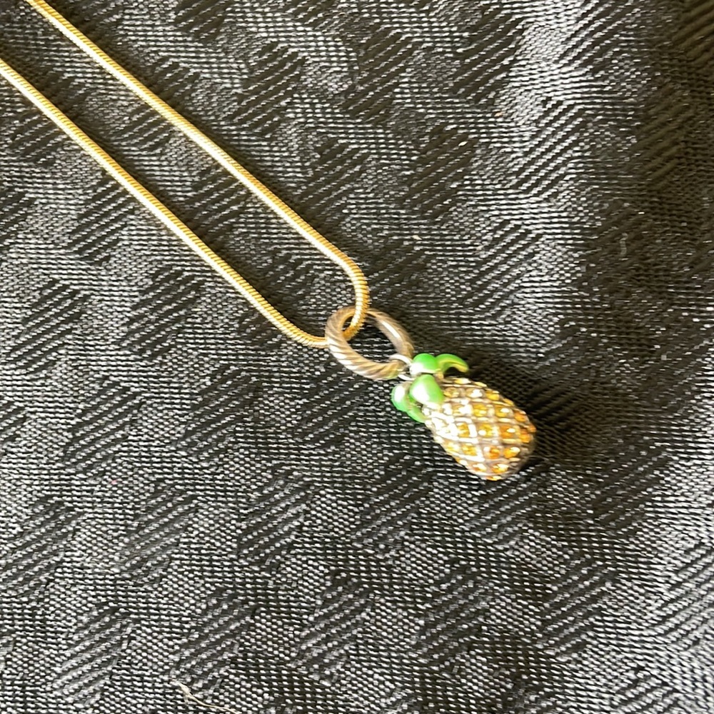 Brighton Aloha Pineapple charm and Gold Necklace - Picture 3 of 6